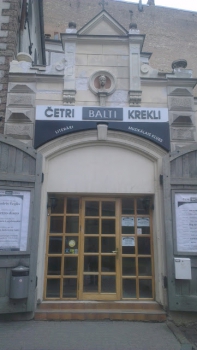 Mūzikas klubs "Četri balti krekli"